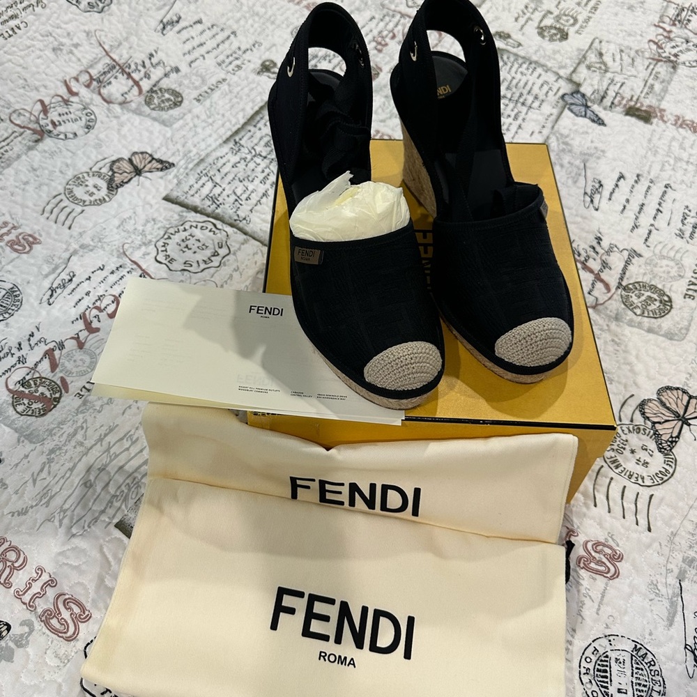 Fendi Lace Shoes